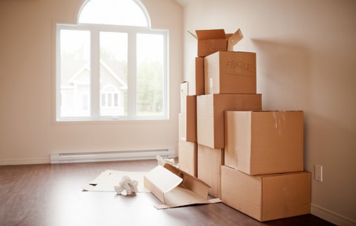 Careful loading and unloading for a Mitcham relocation