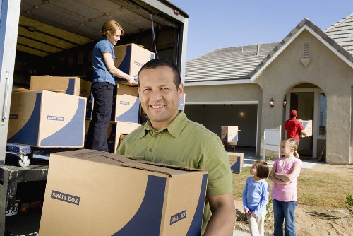 Local moving assistance in Mitcham with careful item transport